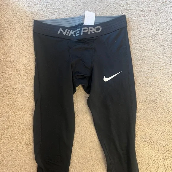 Nike Men’s Pro Leggings. Pair of two - Black and Blue. Large. Almost New. - Picture 5 of 8